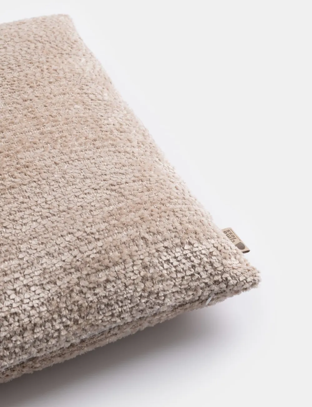 COCOmaison Sierkussens>Timeless - Clint kussen 60x60cm - beige